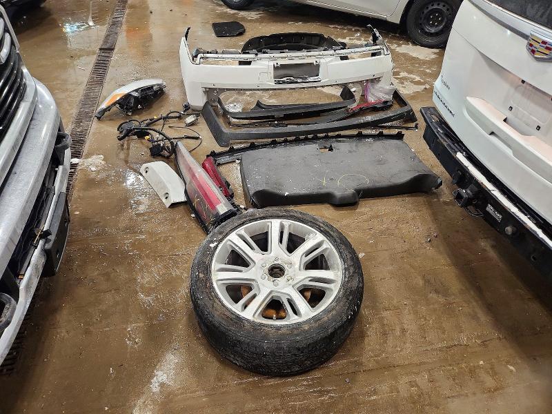 Фото 13 - CADILLAC ESCALADE