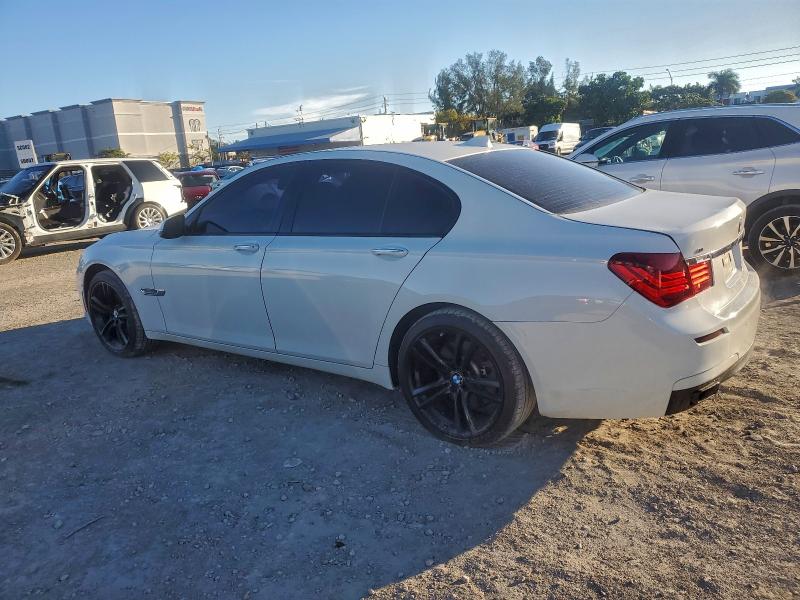 Фото 2 - BMW 7 SERIES