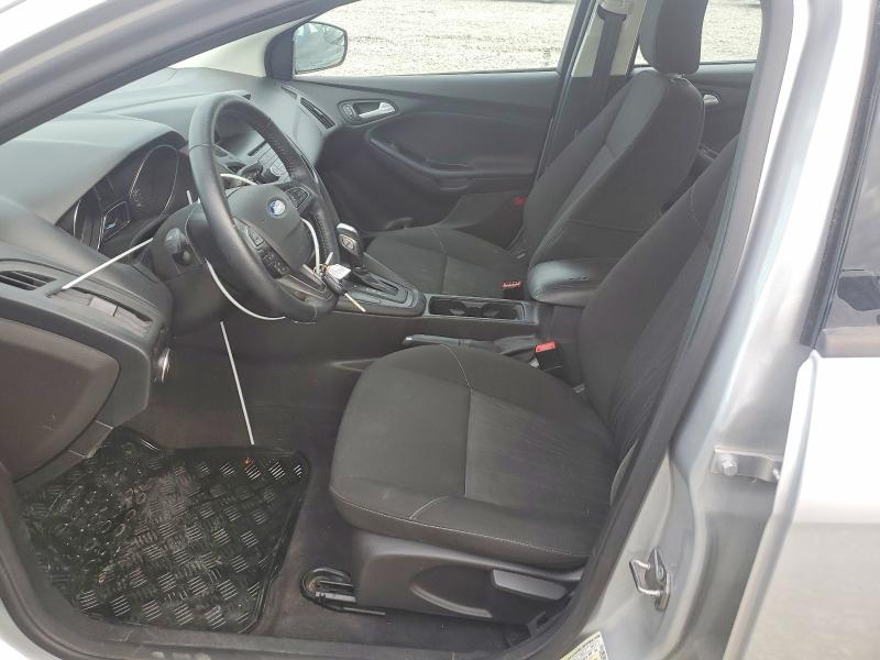 Фото 7 - FORD FOCUS