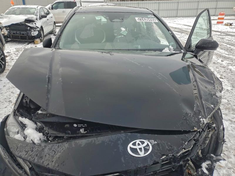 Фото 11 - TOYOTA CAMRY