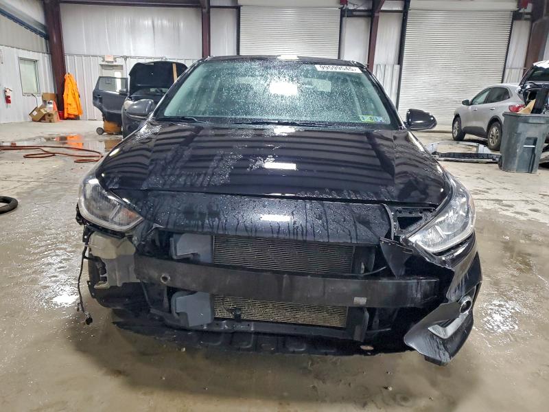 Фото 5 - HYUNDAI ACCENT