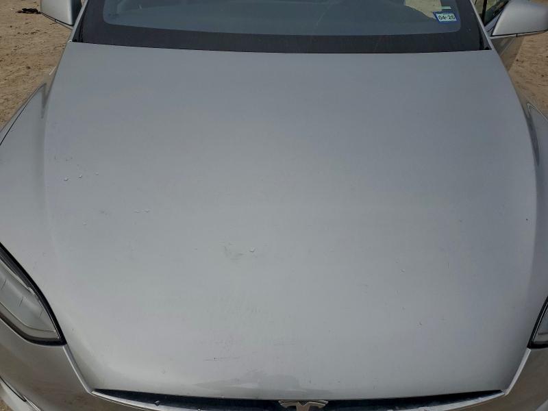 Фото 12 - TESLA MODEL X