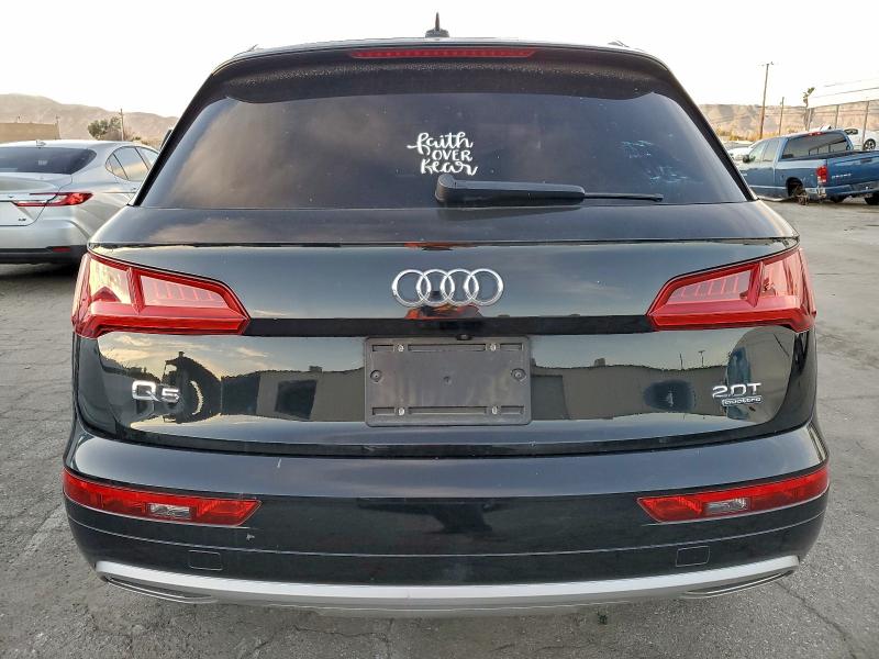 Фото 6 - AUDI Q5