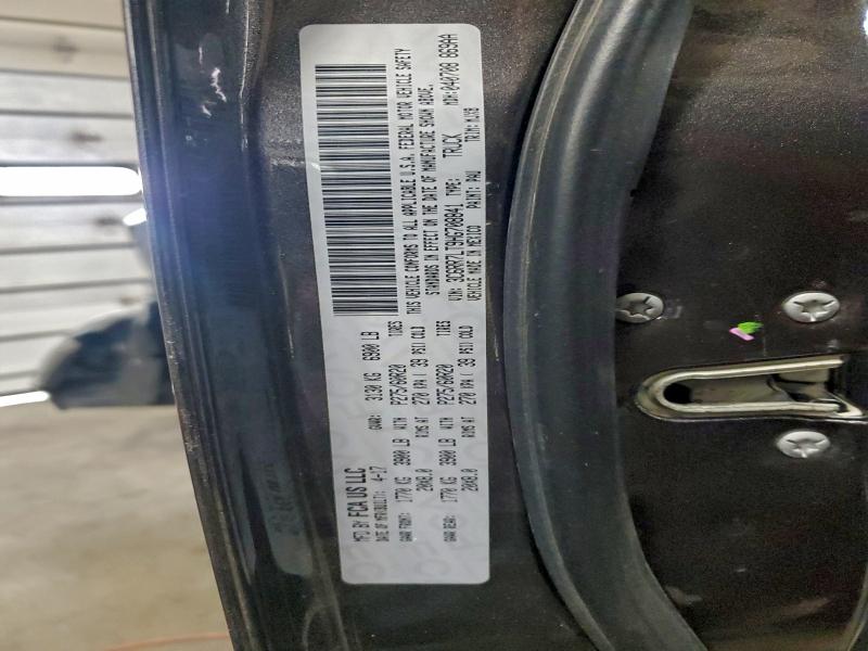 Фото 12 - RAM 1500