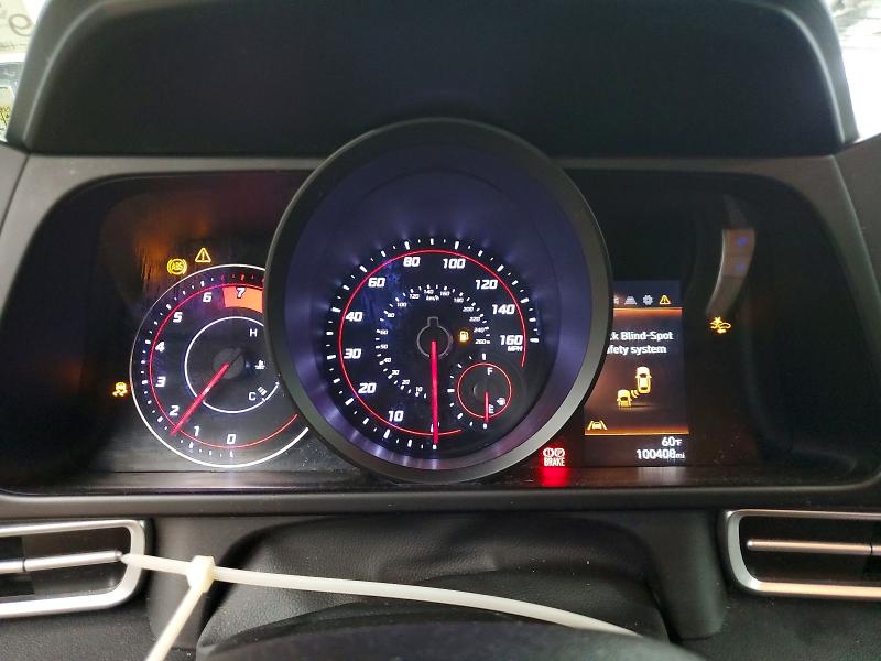 Фото 9 - HYUNDAI ELANTRA