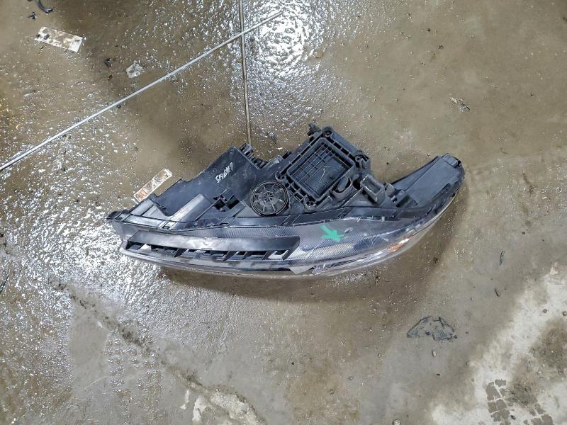 Фото 13 - KIA SORENTO