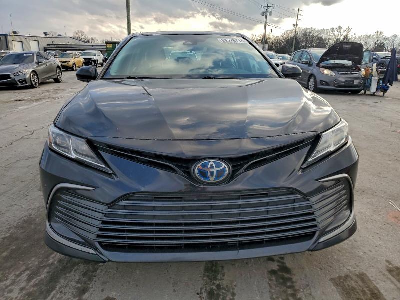 Фото 5 - TOYOTA CAMRY