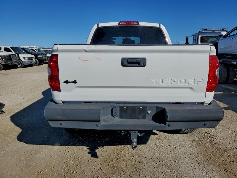Фото 6 - TOYOTA TUNDRA