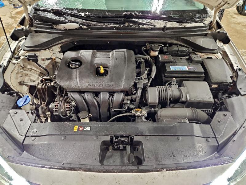 Фото 11 - HYUNDAI ELANTRA