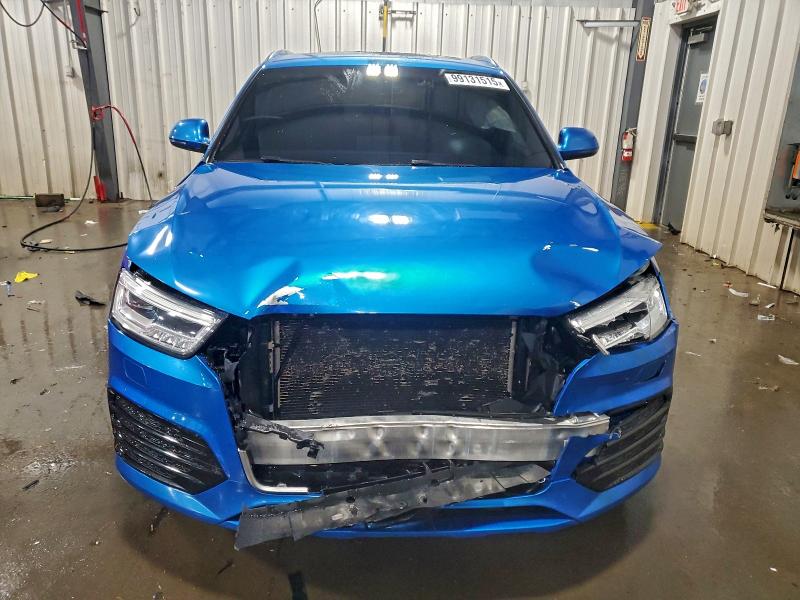 Фото 5 - AUDI Q3