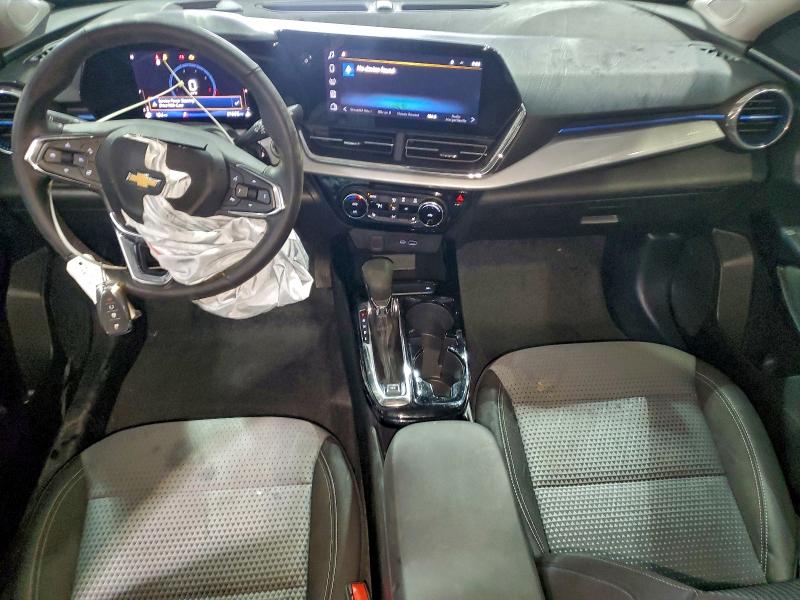 Фото 8 - CHEVROLET TRAX