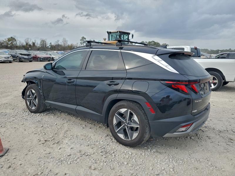 Фото 2 - HYUNDAI TUCSON