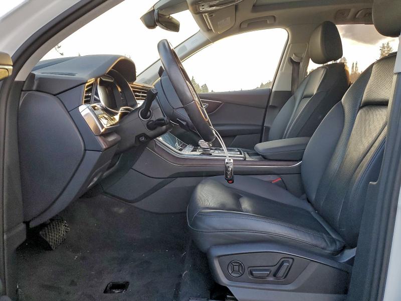 Фото 7 - AUDI Q7