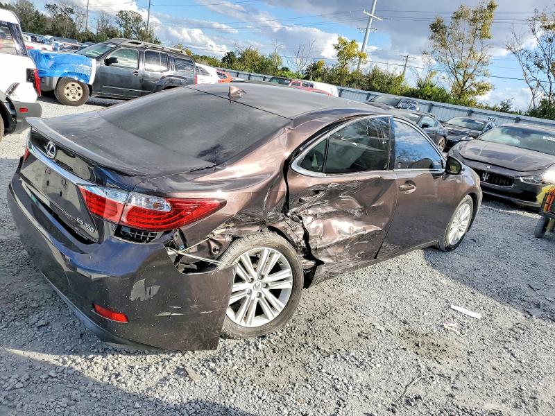 Фото 3 - LEXUS ES350