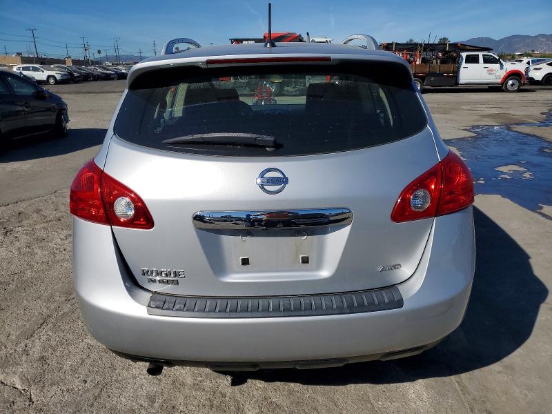 Фото 6 - NISSAN ROGUE