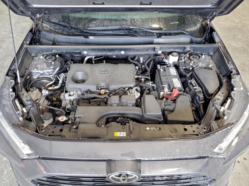 Фото 12 - TOYOTA RAV4