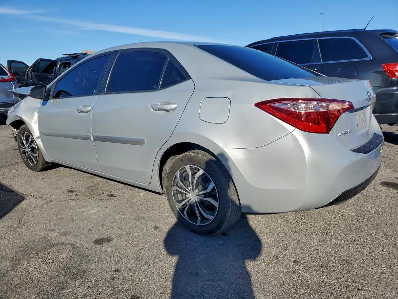 Фото 2 - TOYOTA COROLLA