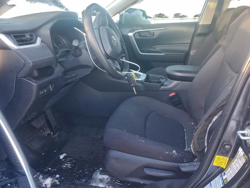 Фото 7 - TOYOTA RAV4