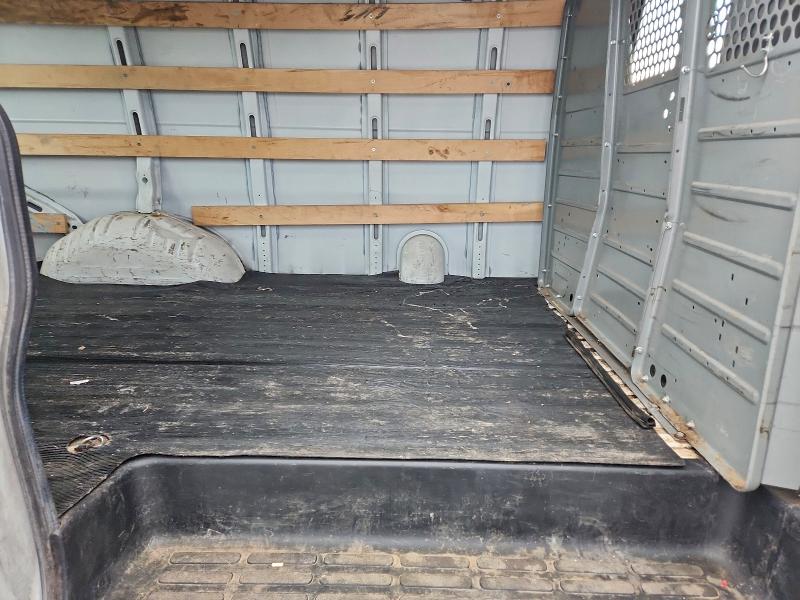 GMC SAVANA 2017 VIN 1GTW7AFF6H1906764