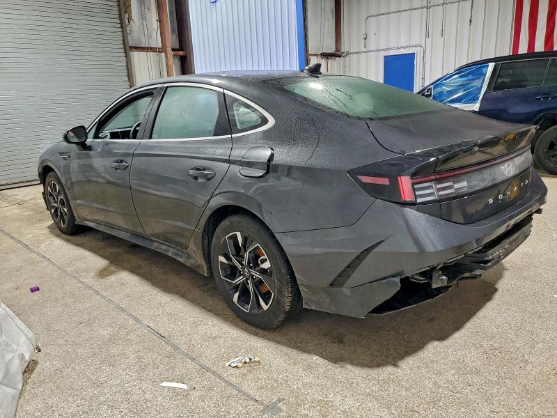 Фото 2 - HYUNDAI SONATA