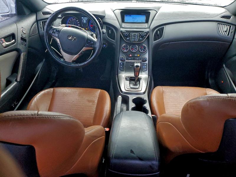 Фото 8 - HYUNDAI GENESIS