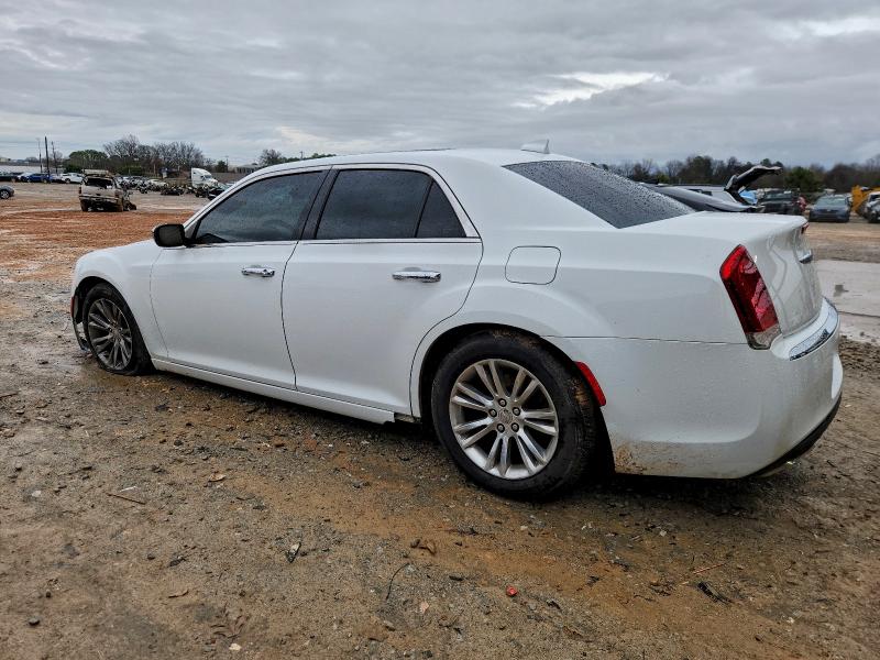 Фото 2 - CHRYSLER 300