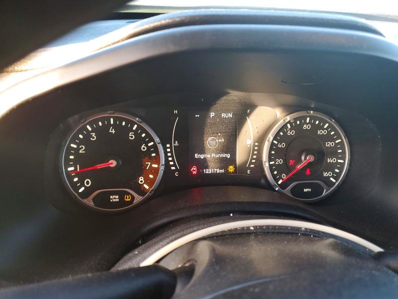 Фото 9 - JEEP RENEGADE