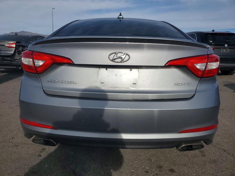 Фото 6 - HYUNDAI SONATA