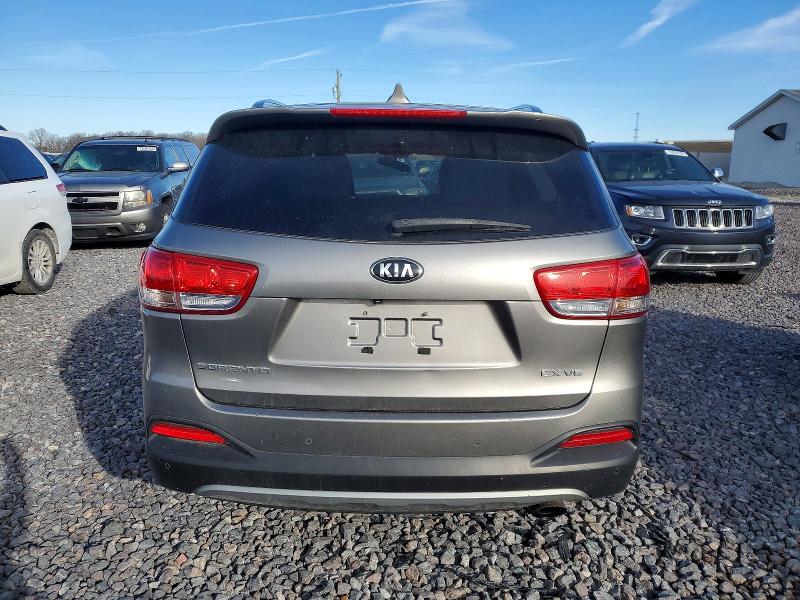 Фото 6 - KIA SORENTO
