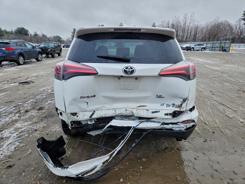 Фото 6 - TOYOTA RAV4