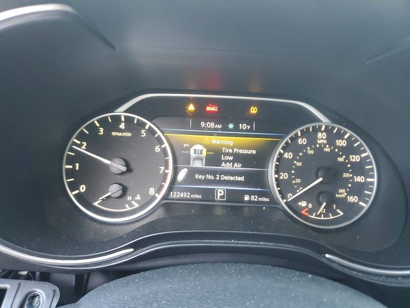 Фото 9 - NISSAN MAXIMA