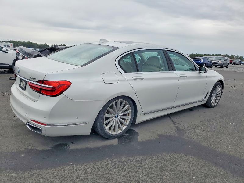 Фото 3 - BMW 7 SERIES