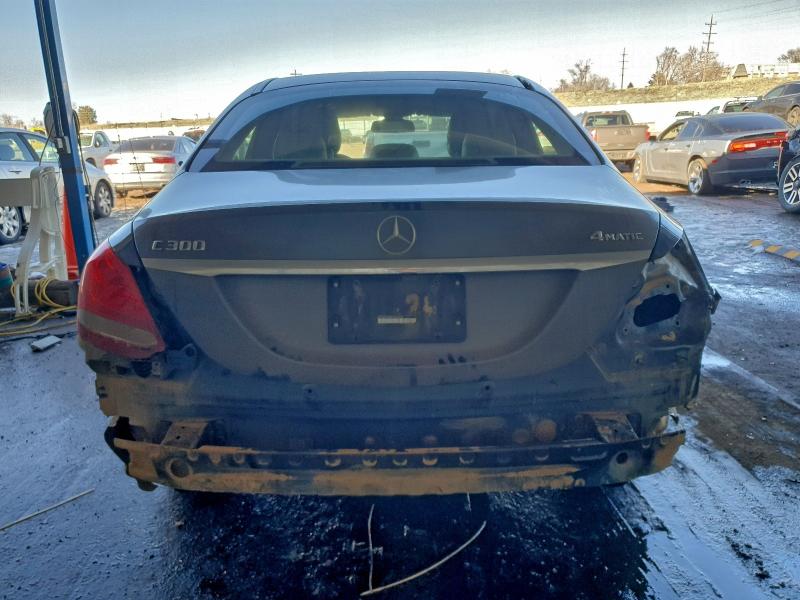 Фото 6 - MERCEDES-BENZ C-CLASS