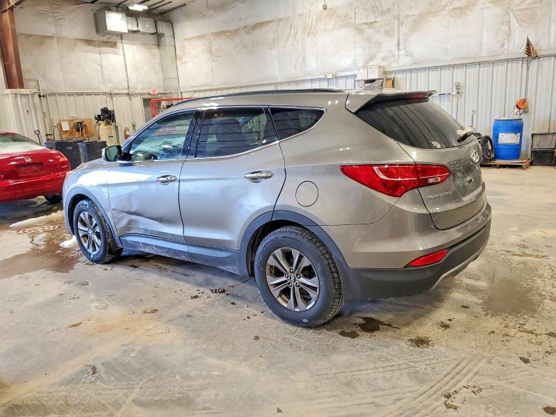 Фото 2 - HYUNDAI SANTA FE