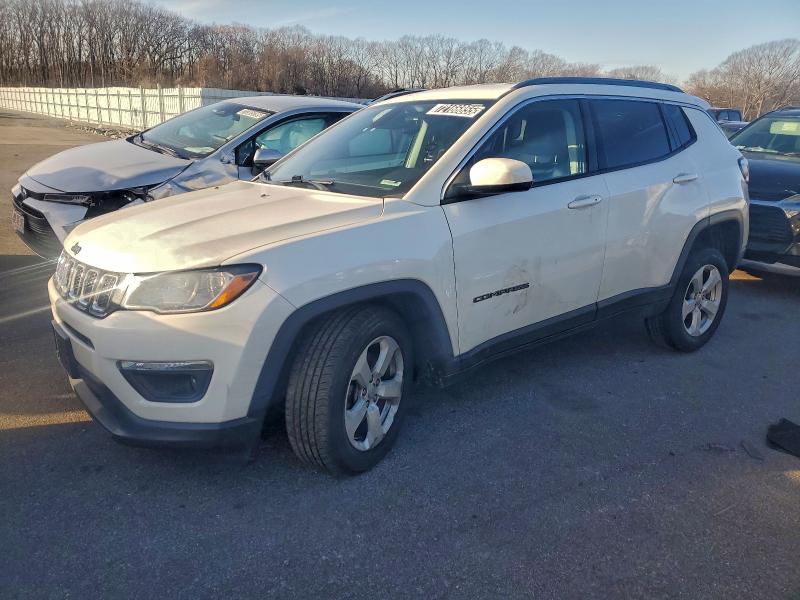 Фото 1 - JEEP COMPASS