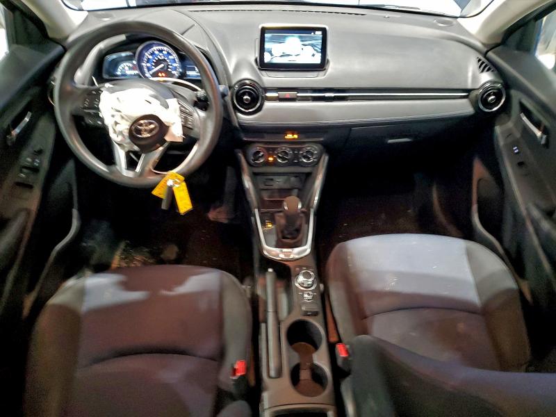 Фото 8 - TOYOTA YARIS