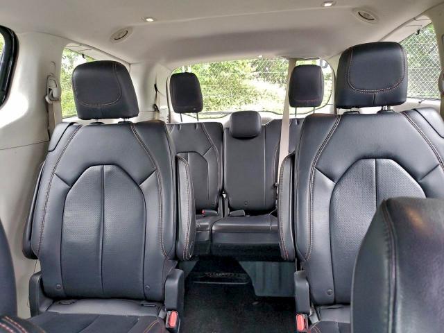 Фото 10 - CHRYSLER PACIFICA