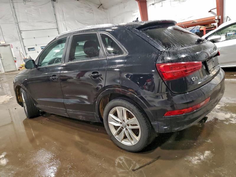 Фото 2 - AUDI Q3