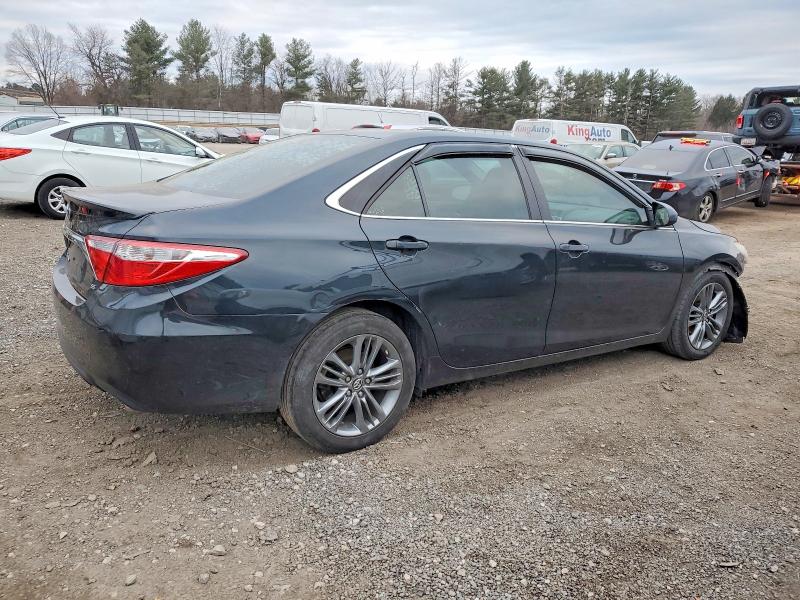 Фото 3 - TOYOTA CAMRY