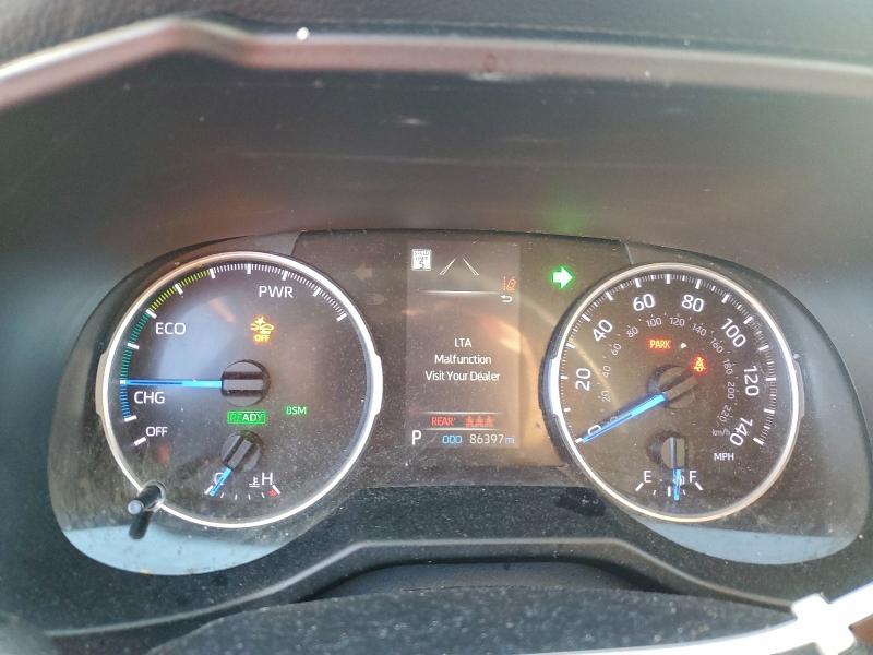 Фото 9 - TOYOTA RAV4