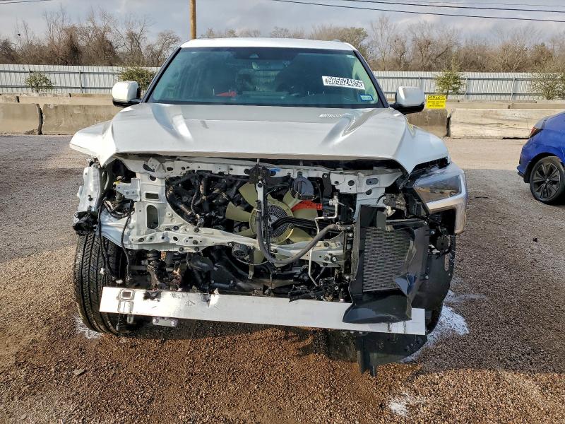 Фото 5 - TOYOTA SEQUOIA