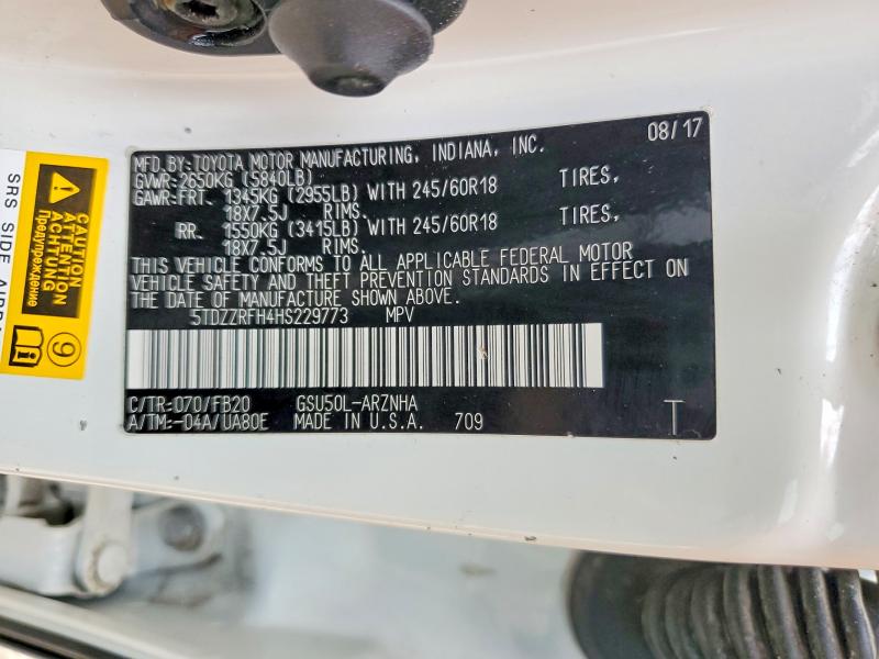 Фото 13 - TOYOTA HIGHLANDER