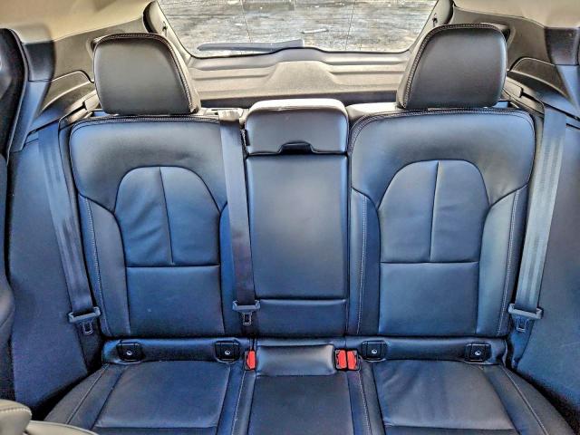 Фото 10 - VOLVO XC40 PLUS