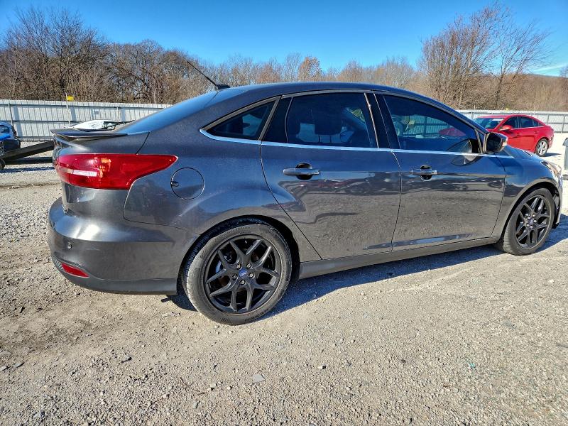 2015 FORD FOCUS