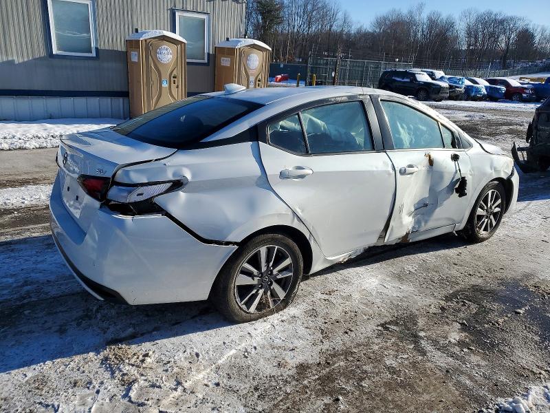 Фото 3 - NISSAN VERSA