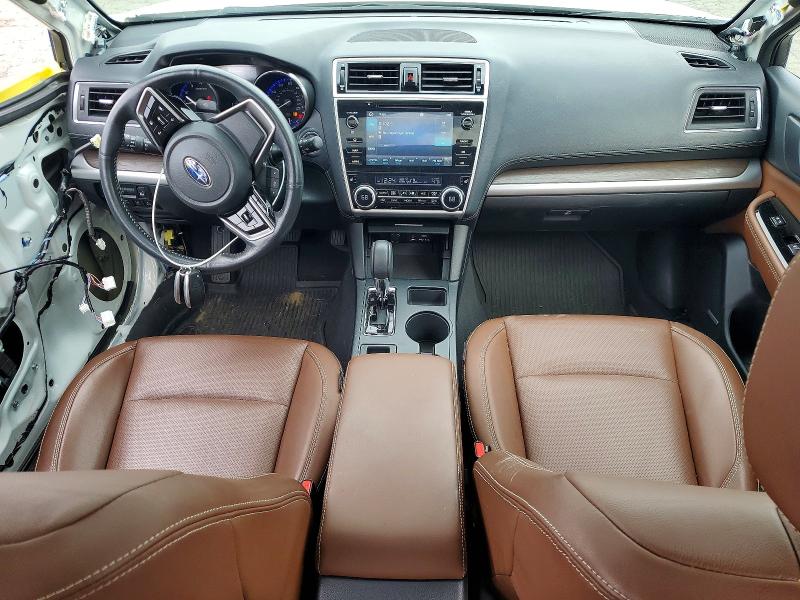 Фото 8 - SUBARU OUTBACK