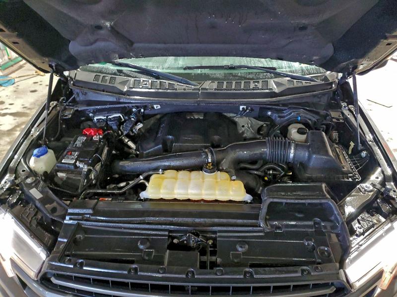 Фото 11 - FORD F-150