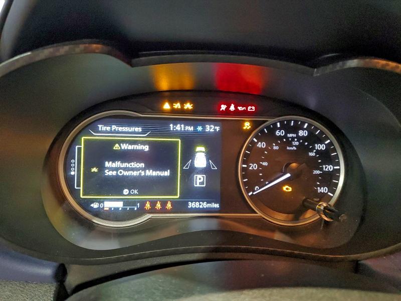 Фото 9 - NISSAN VERSA