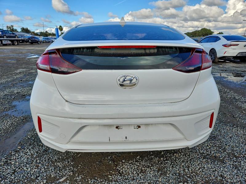 Фото 6 - HYUNDAI IONIQ