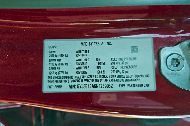 Фото 10 - TESLA MODEL 3